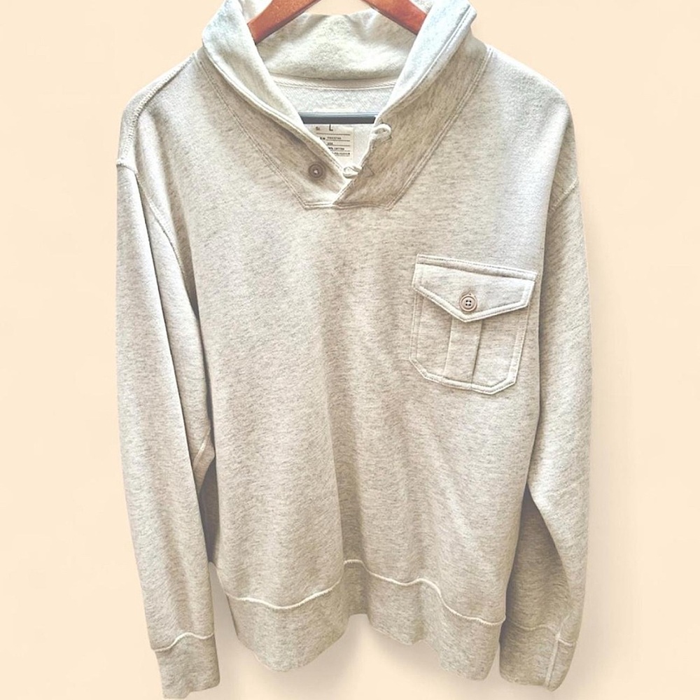 NWOT~GAP Classic Shawl Collar Button Detail Sweatshirt